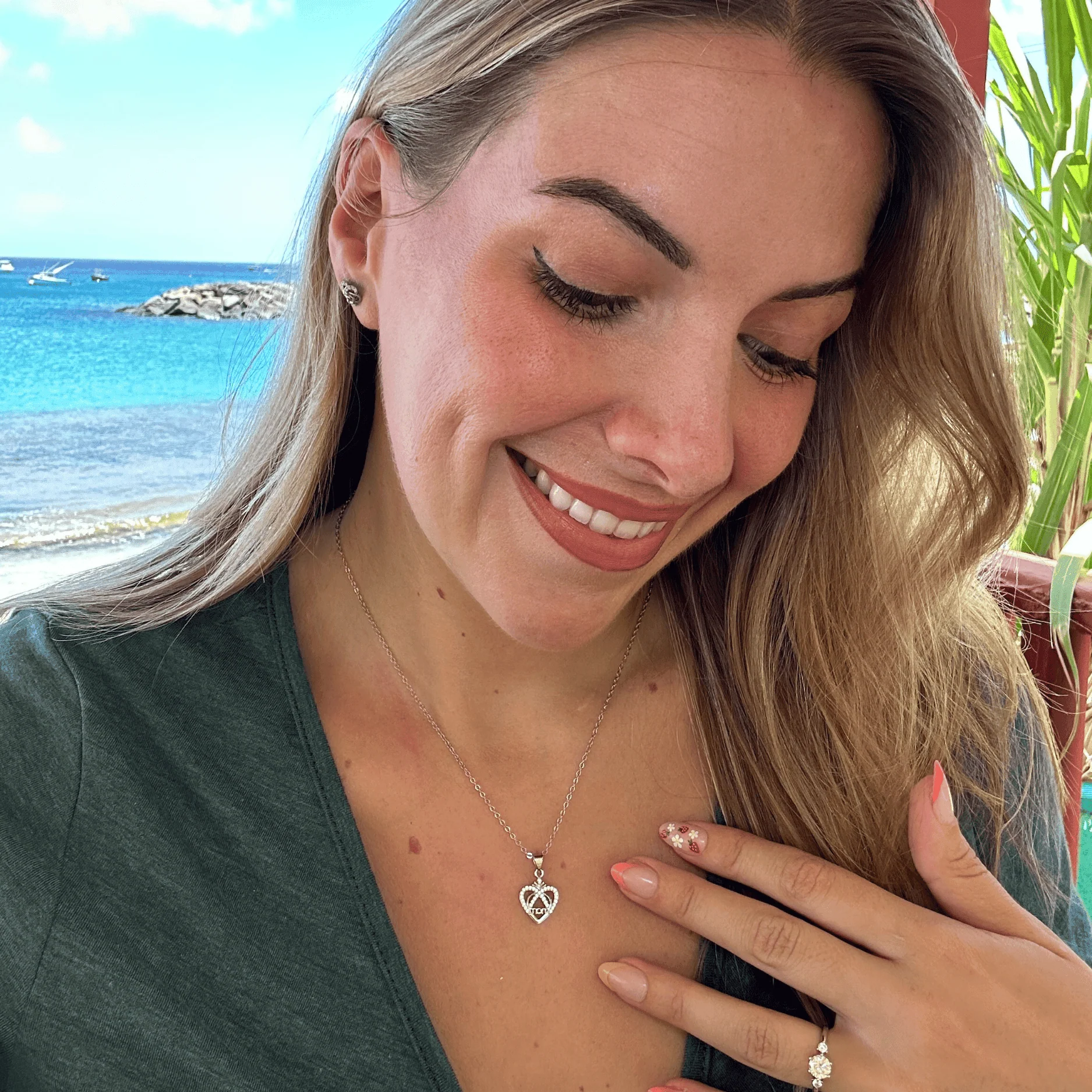 Jenna 18k White Gold Plated Necklace with Swarovski Crystals & Heartfelt Message for Mom - Image 7